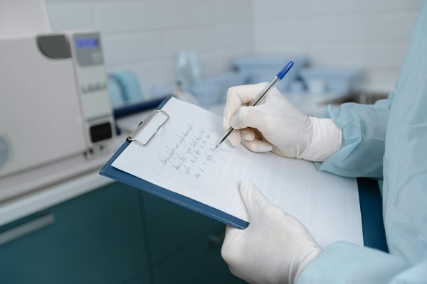 La pleine conscience et la vieillesse : outils pour une vieillesse en bonne santé mentale